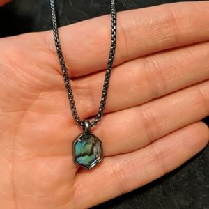 Kendra Scott black abalone adjustable necklace